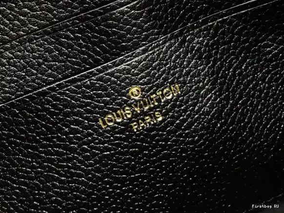 First bags ru LOUIS DOUBLE ZIP VUITTON POCHETTE 0522